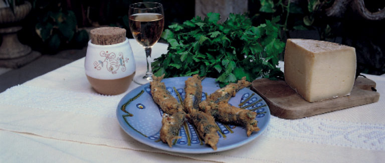 Sardine ripiene di Pecorino sardo – Sardinen gefüllt mit Pecorino
