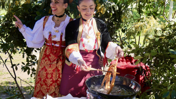 Zippole in Scuderia Zippole in Scuderia zur Sartiglia