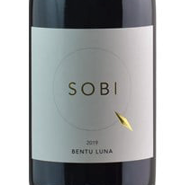 Italiens Newcomer-Weingut des Jahres platziert den Wein Sobi 2019 gleich in der Riege der sardischen Weine mit Tre Bicchieri